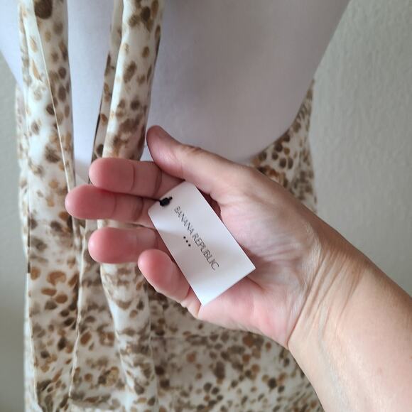 Banana Republic Silky Twist Front Blouse Size 16 New NWT Lined - Picture 8 of 11